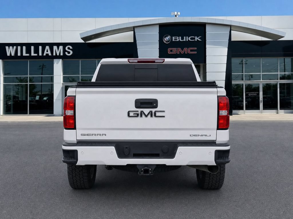 Used 2018 GMC Sierra 2500 Denali w/ Duramax Plus Package AWD/4WD image 7