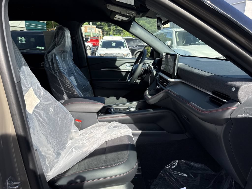 New 2026 Ford Explorer ST AWD/4WD image 27