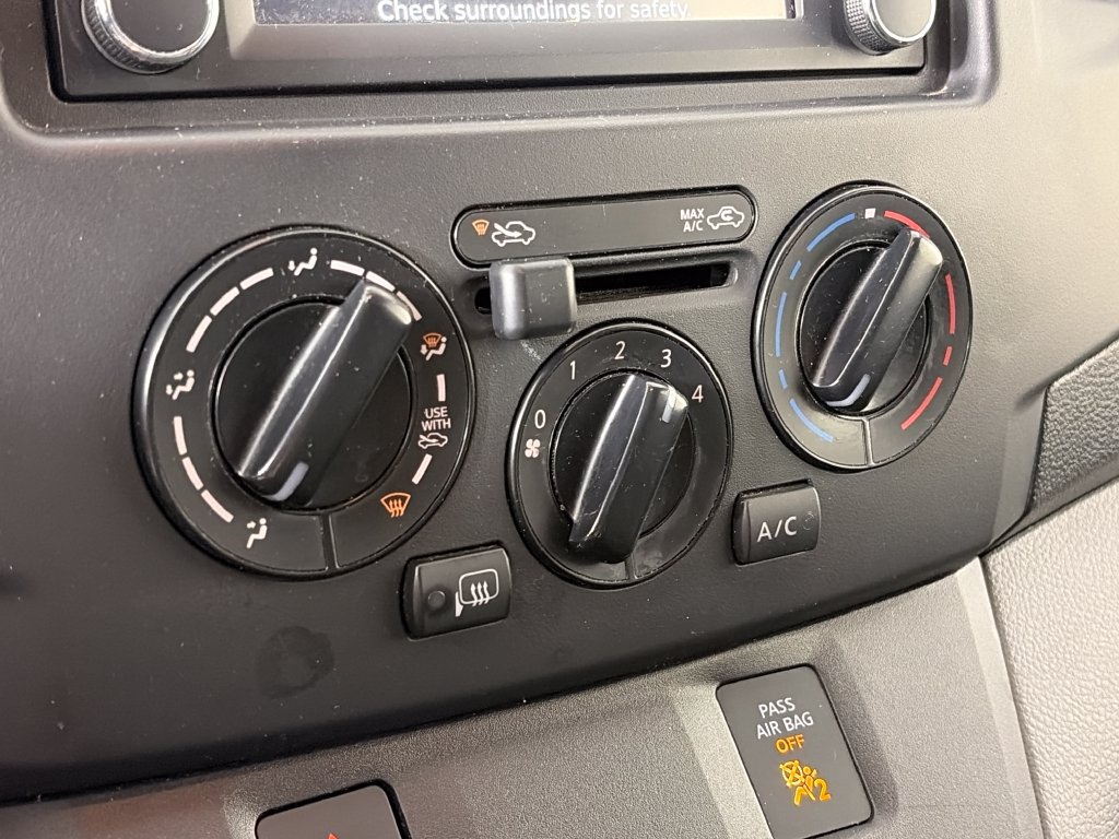 Used 2017 Nissan NV200 SV w/ Technology Package FWD image 19