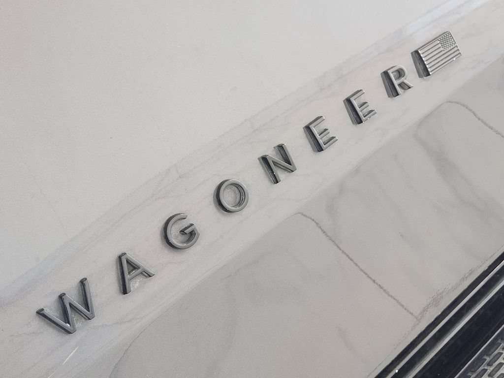 Used 2022 Jeep Wagoneer Series II w/ Premium Group I RWD image 11