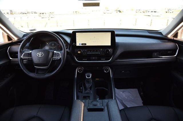Used 2024 Toyota Grand Highlander XLE image 7