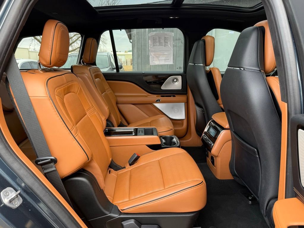 Used 2021 Lincoln Aviator Black Label w/ Dynamic Handling Package image 26