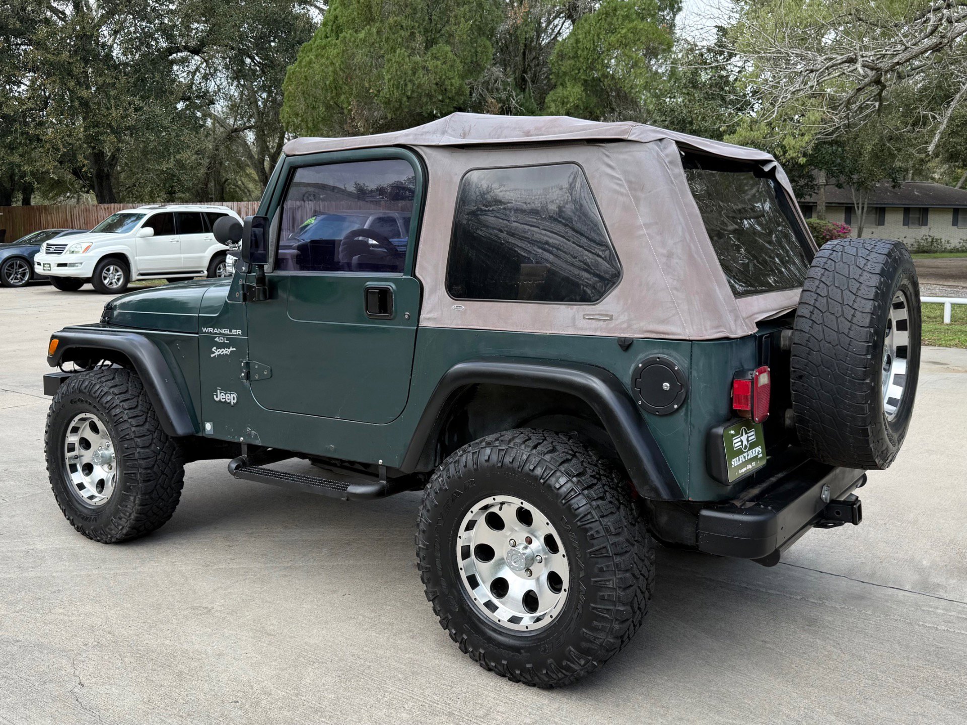 Used 2000 Jeep Wrangler Sport image 11