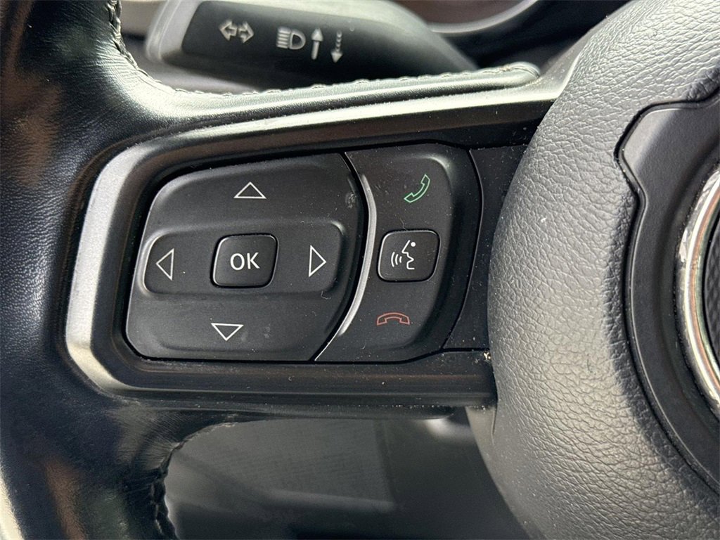Used 2022 Jeep Wrangler Unlimited Sport image 32