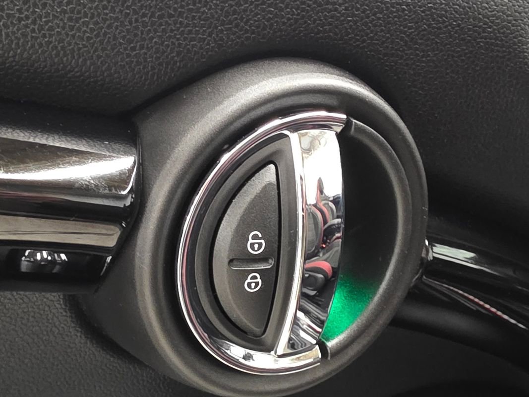 Used 2018 MINI Cooper John Cooper Works FWD image 42