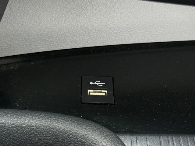 Used 2026 Toyota Sienna LE FWD image 22