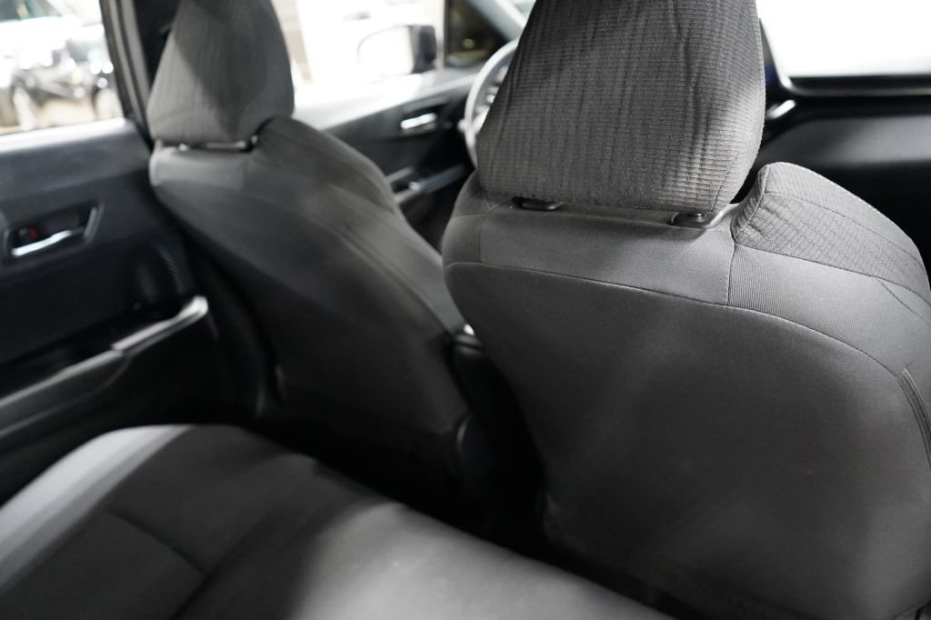 Used 2019 Toyota C-HR LE FWD image 26