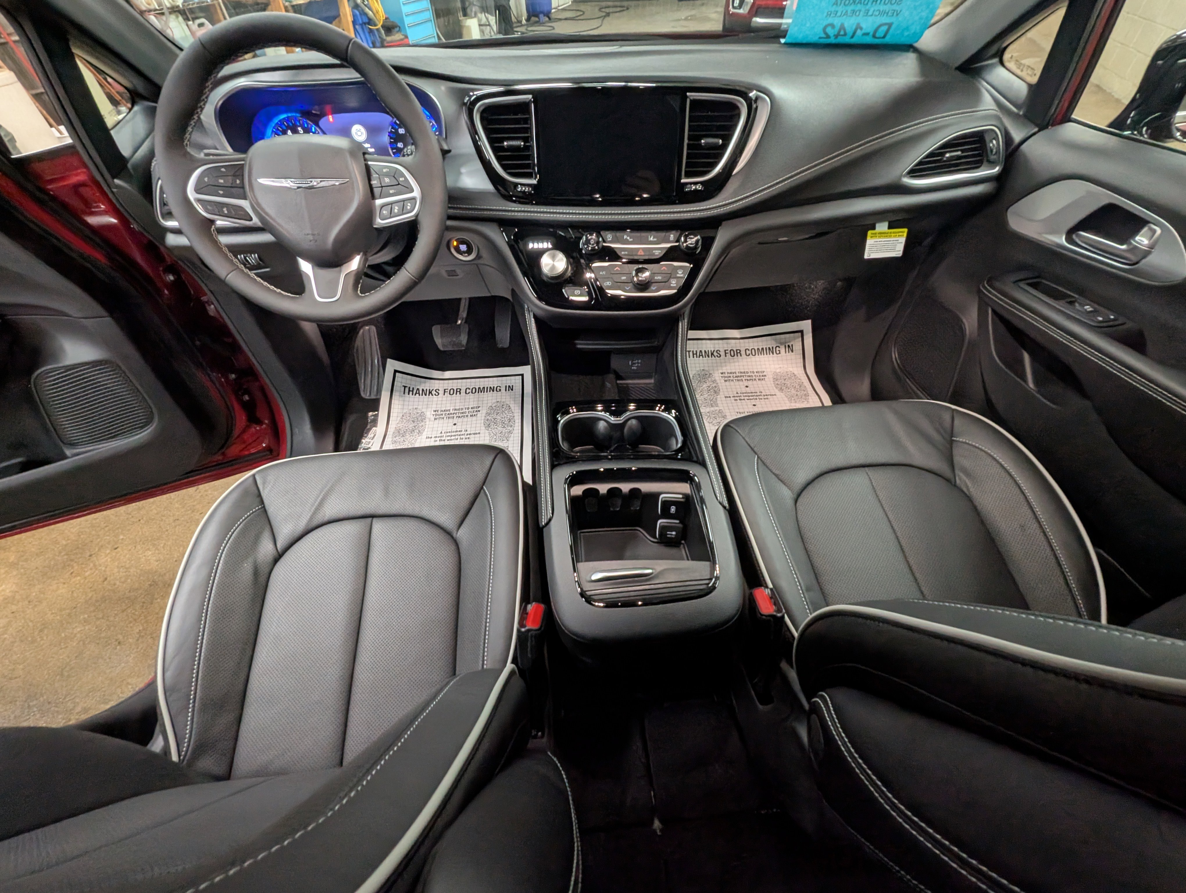 New 2026 Chrysler Pacifica Limited image 20