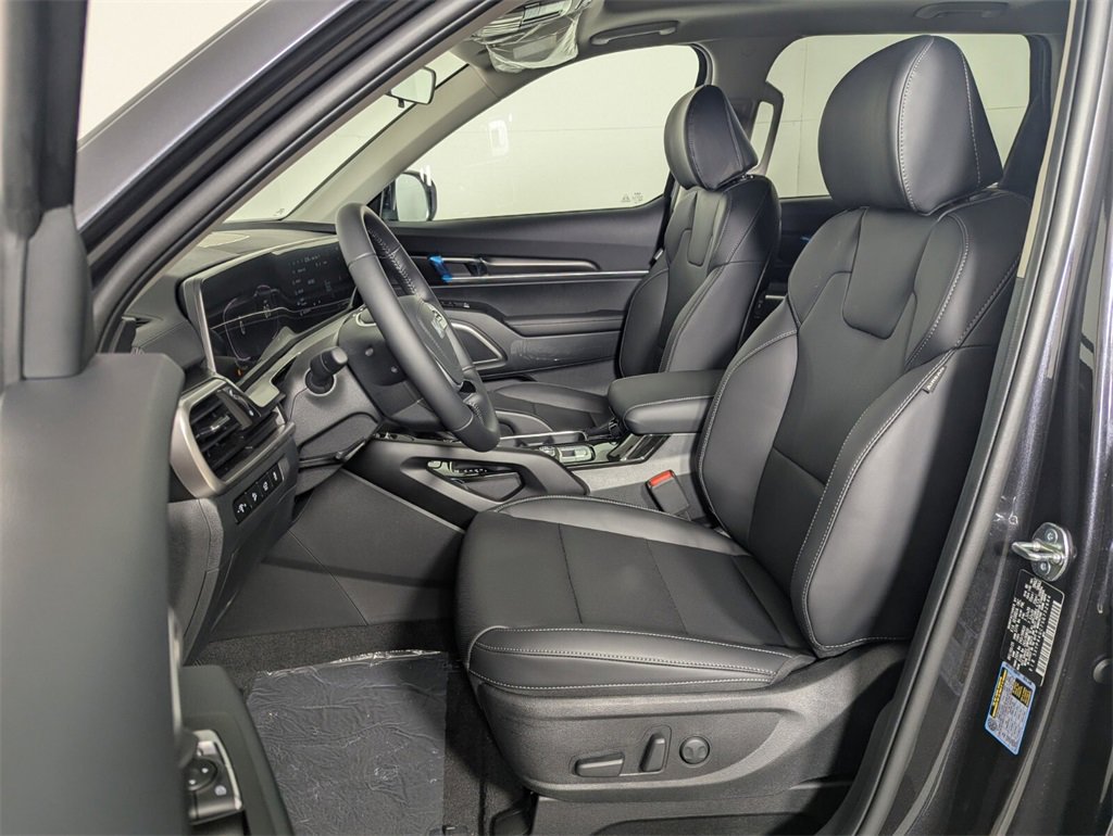 New 2025 Kia Telluride S image 12