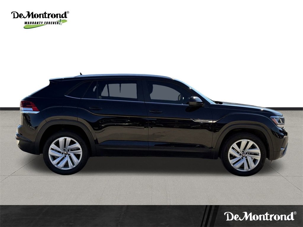 Used 2023 Volkswagen Atlas Cross Sport SE image 4
