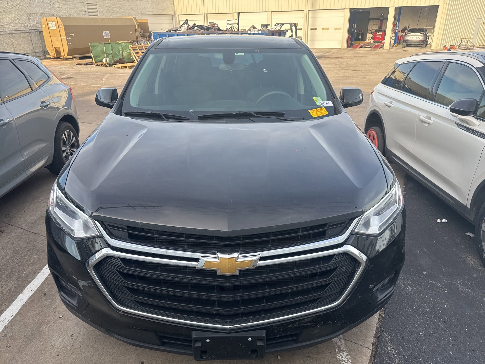 Used 2020 Chevrolet Traverse LS image 2