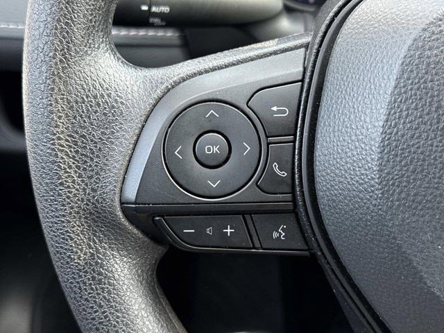 Used 2025 Toyota RAV4 XLE image 24