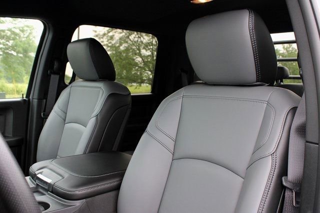 New 2024 RAM 3500 Tradesman image 19