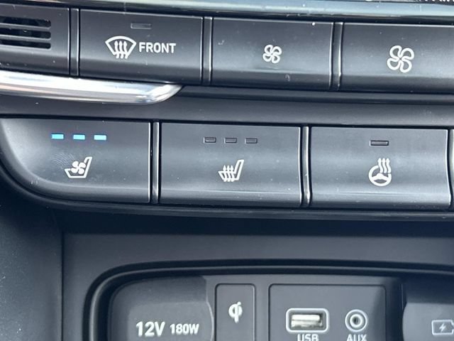 Used 2020 Hyundai Santa Fe Limited AWD/4WD image 34