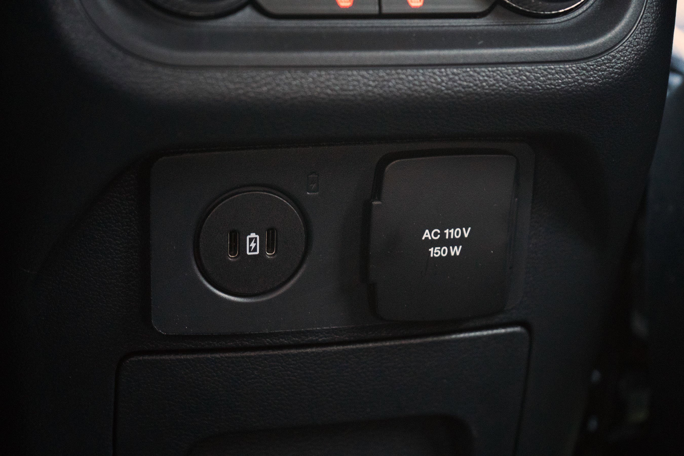 Used 2026 Ford Explorer ST image 39