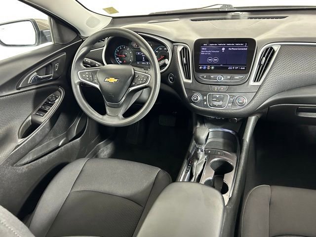 Used 2022 Chevrolet Malibu LS w/ Driver Confidence Package II FWD image 11