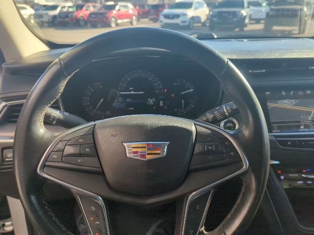 Used 2019 Cadillac XT5 Premium Luxury image 48