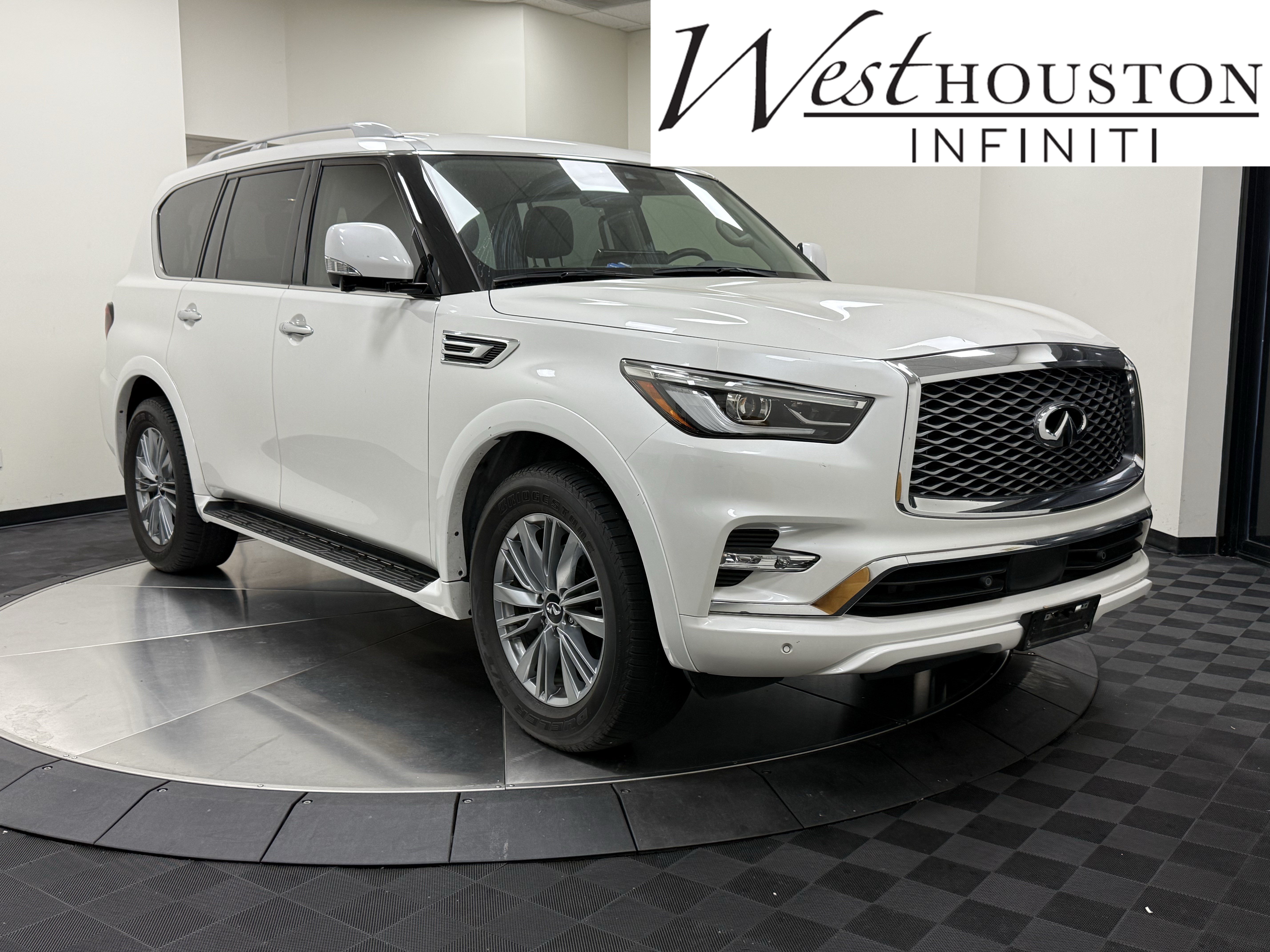 Certified 2023 INFINITI QX80 Luxe w/ Cargo Package RWD image 1