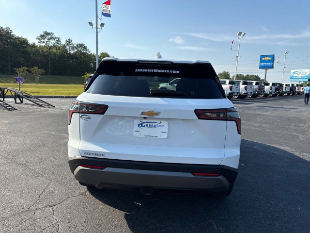 New 2025 Chevrolet Equinox LT image 4