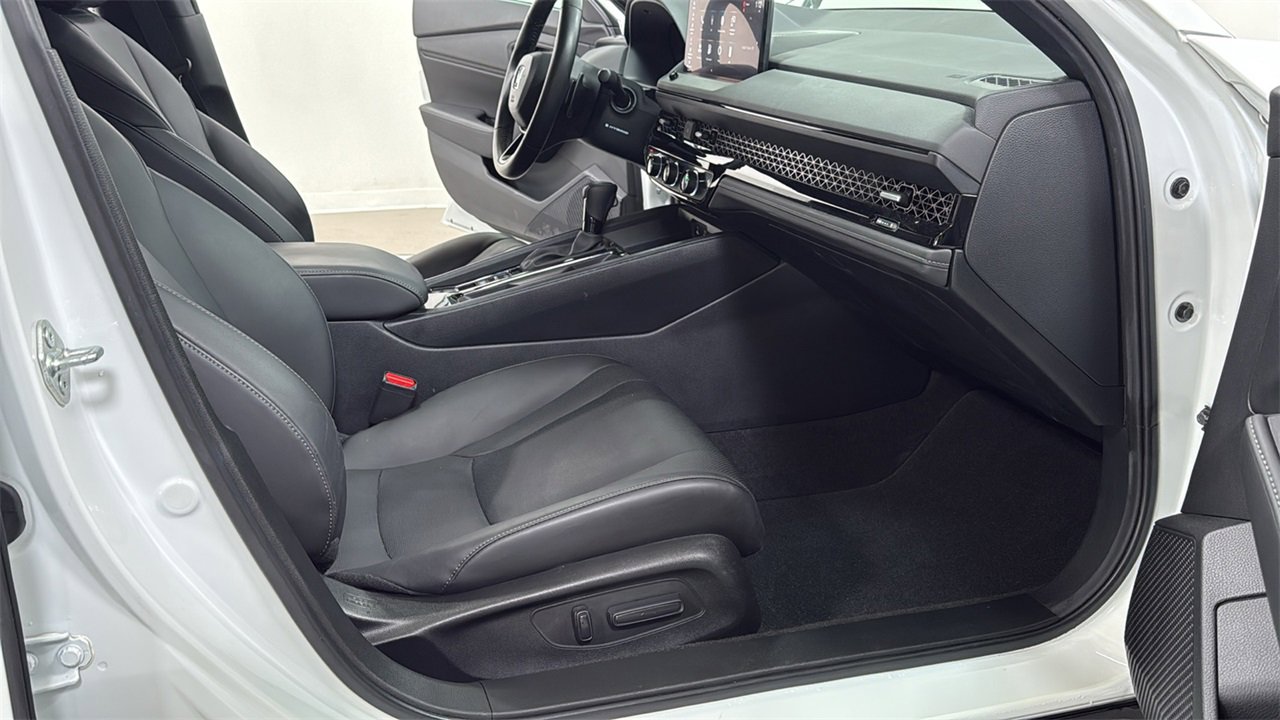 Used 2024 Honda Accord Sport image 18