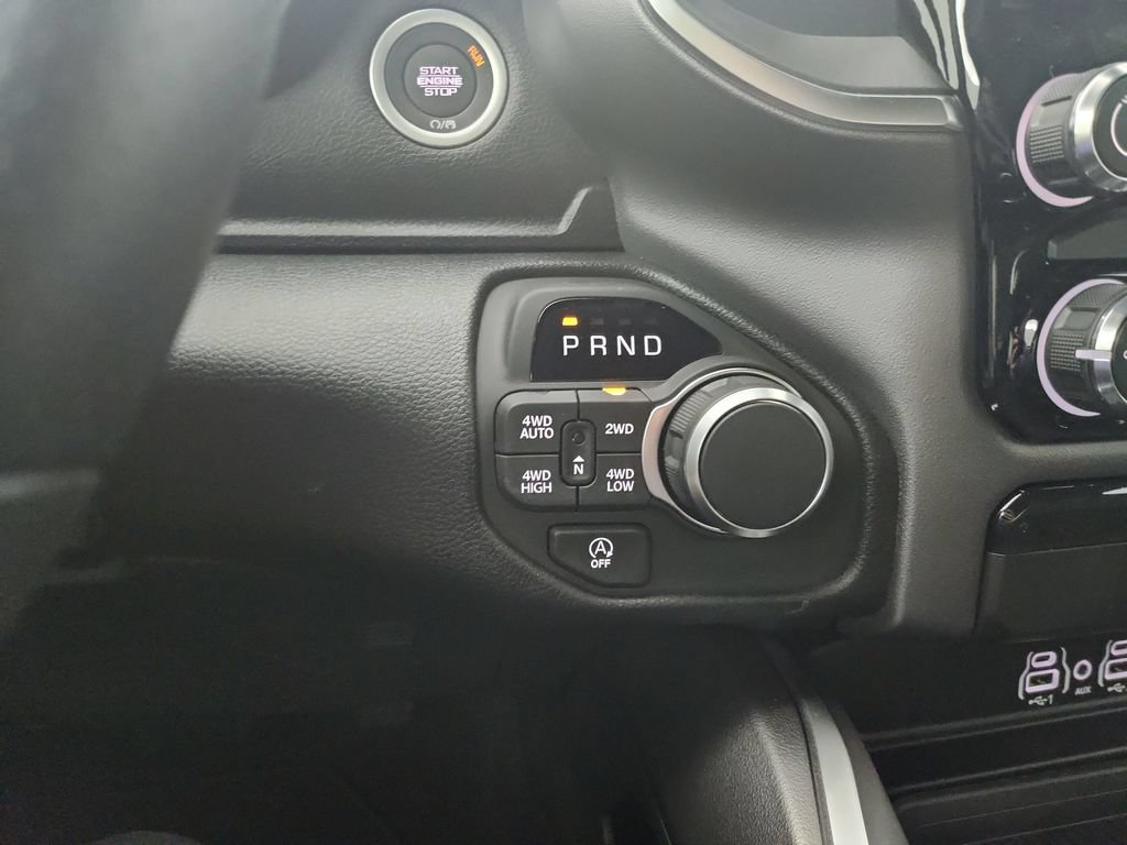 New 2026 RAM 1500 Big Horn AWD/4WD image 26