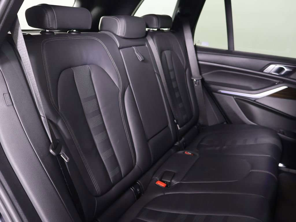 Used 2020 BMW X5 M50i w/ Premium Package AWD/4WD image 35