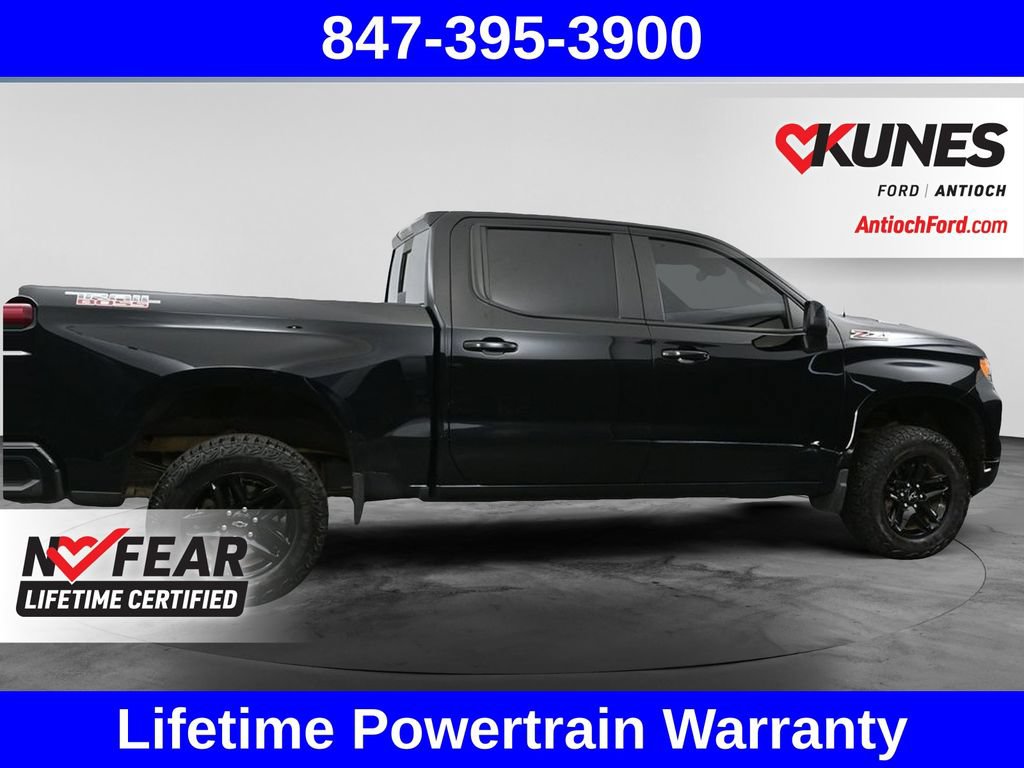 Used 2024 Chevrolet Silverado 1500 LT Trail Boss w/ Convenience Package II AWD/4WD image 5