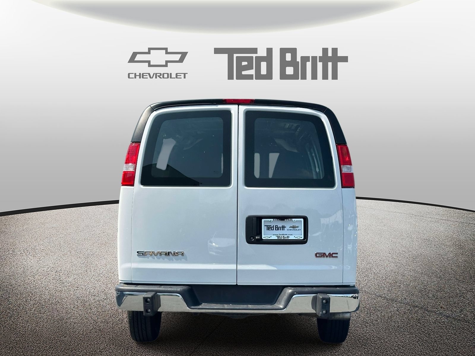 Certified 2025 GMC Savana 2500 w/ Driver Convenience Package RWD image 5