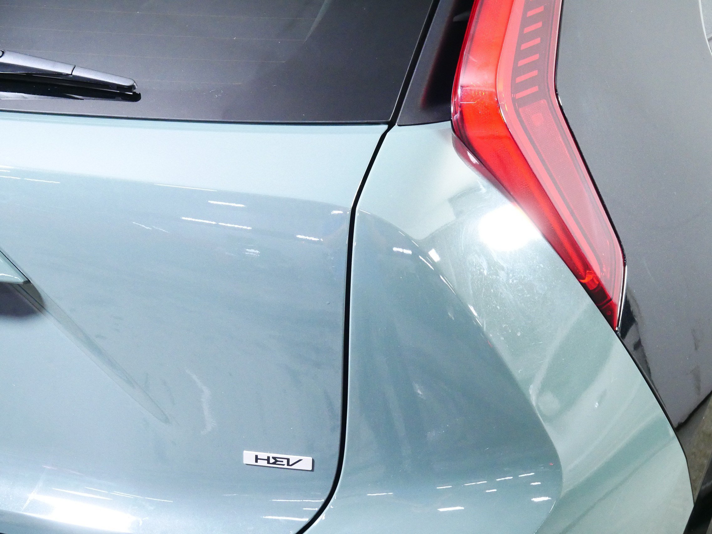Used 2024 Kia Niro FWD image 17