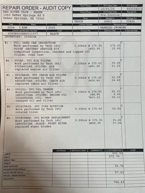 Used 2024 RAM 2500 Tradesman w/ Chrome Appearance Group image 18