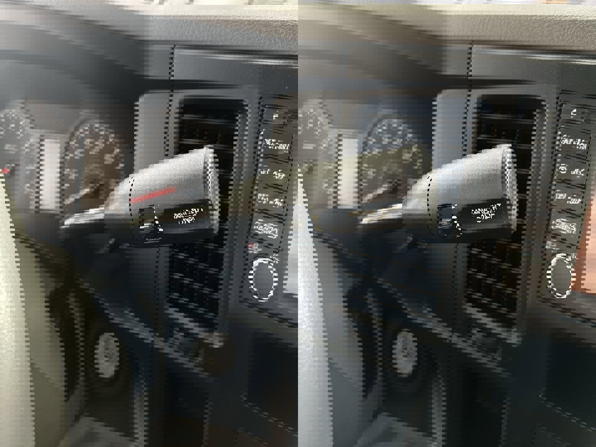 Used 2018 Nissan NV 3500 SV w/ Navigation Package image 24