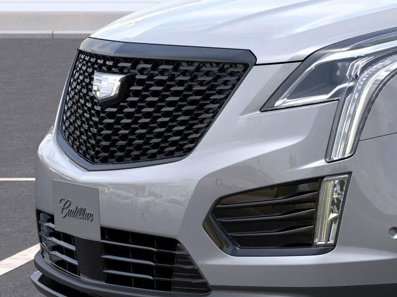 New 2026 Cadillac XT5 Premium Luxury w/ LPO, ONYX Package FWD image 13
