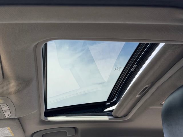 Used 2019 Nissan Sentra SL image 21