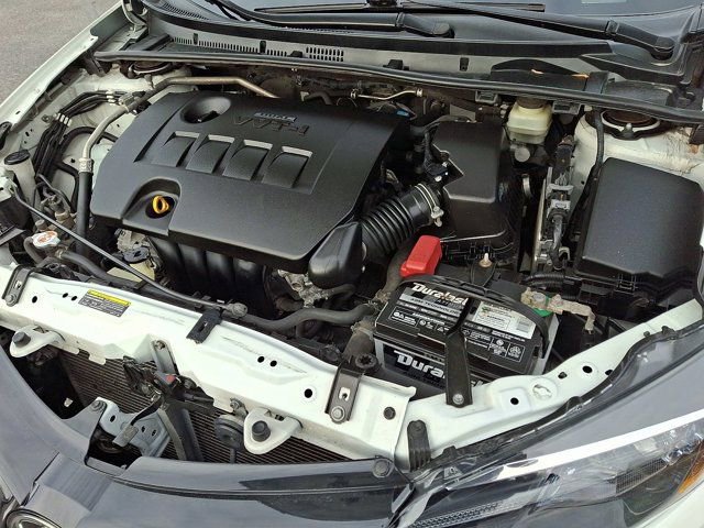 Used 2018 Toyota Corolla LE w/ LE Premium Package w/Moonroof image 31