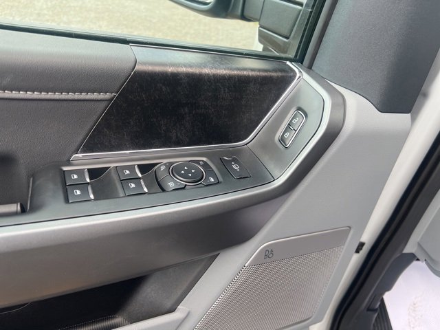 New 2026 Ford F250 XLT w/ XLT Premium Package image 11