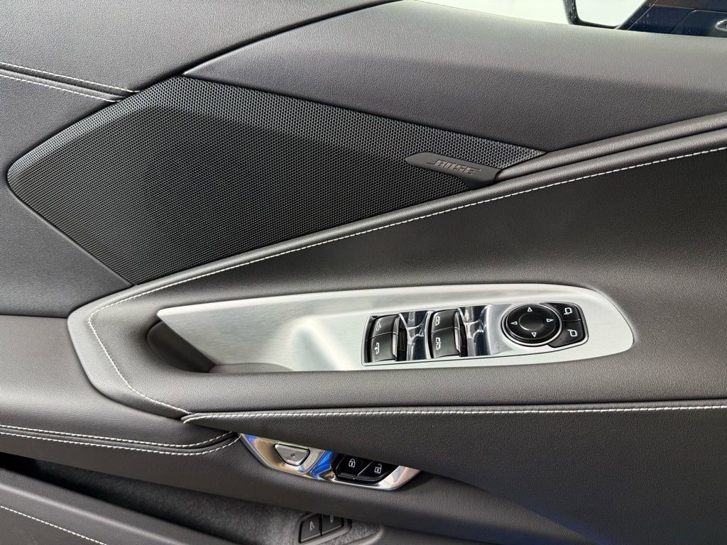 New 2026 Chevrolet Corvette E-Ray image 18