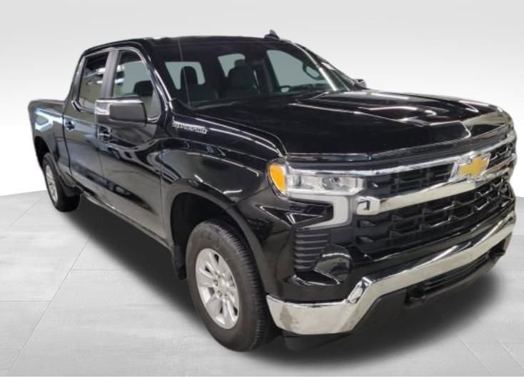 Used 2023 Chevrolet Silverado 1500 LT w/ Protection Package image 3