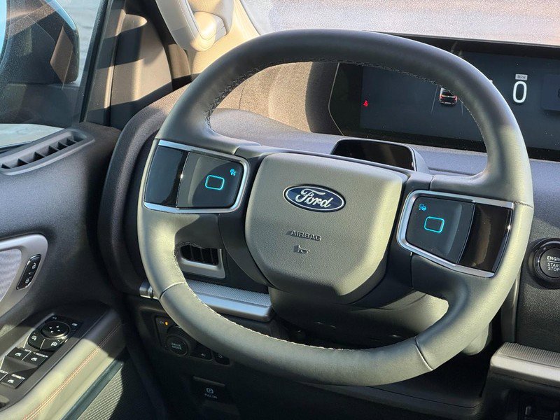 Used 2025 Ford Expedition Max Active image 14
