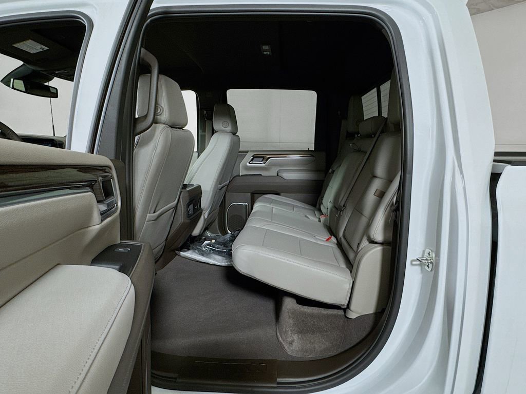 New 2026 Chevrolet Silverado 2500 LT w/ Texas Edition image 13