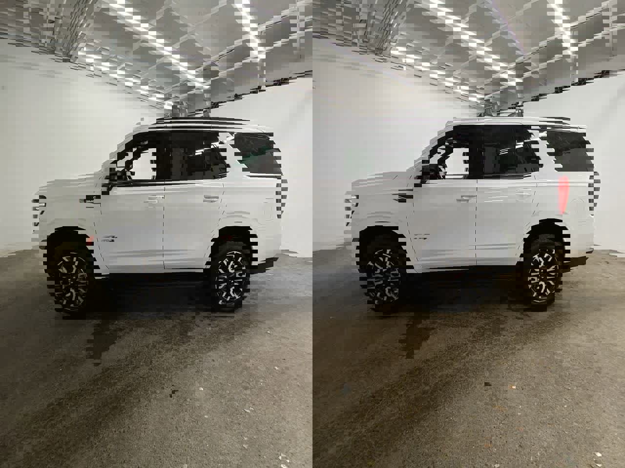 Used 2022 GMC Yukon AT4 image 3