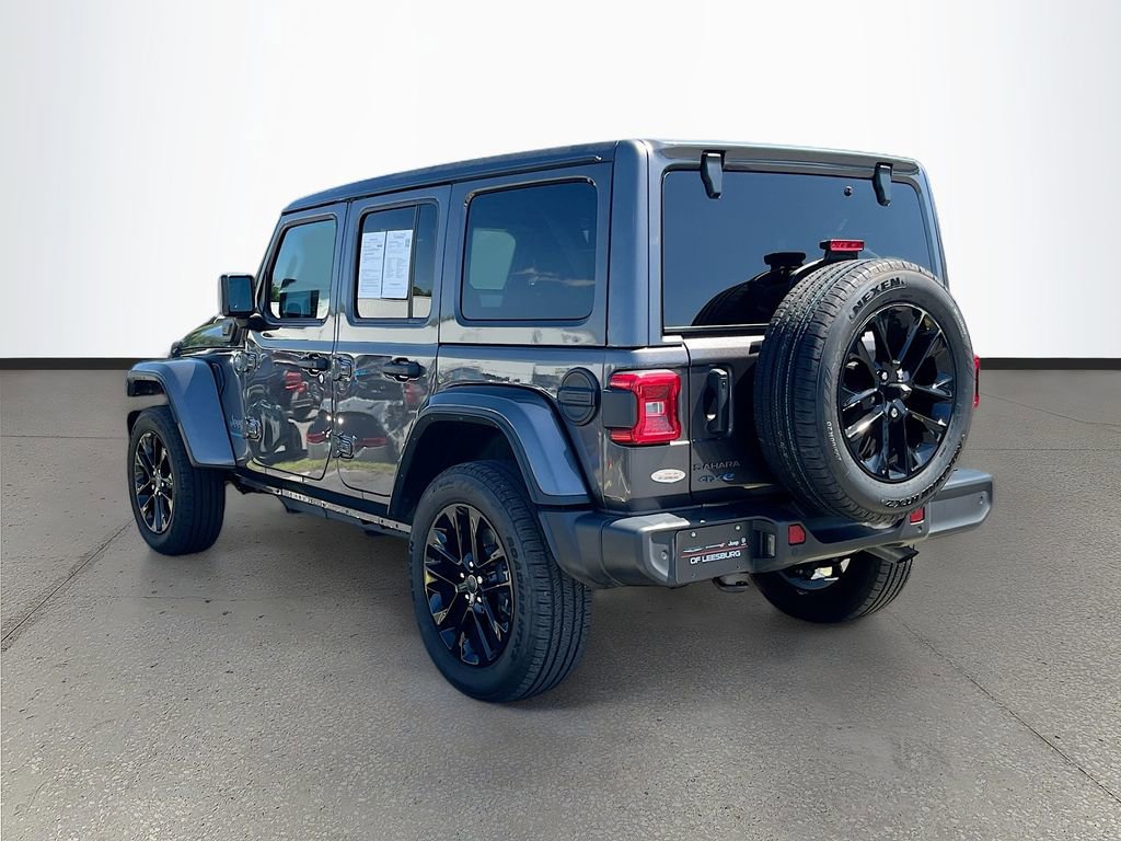 Certified 2025 Jeep Wrangler Unlimited Sahara w/ Safety Group image 5