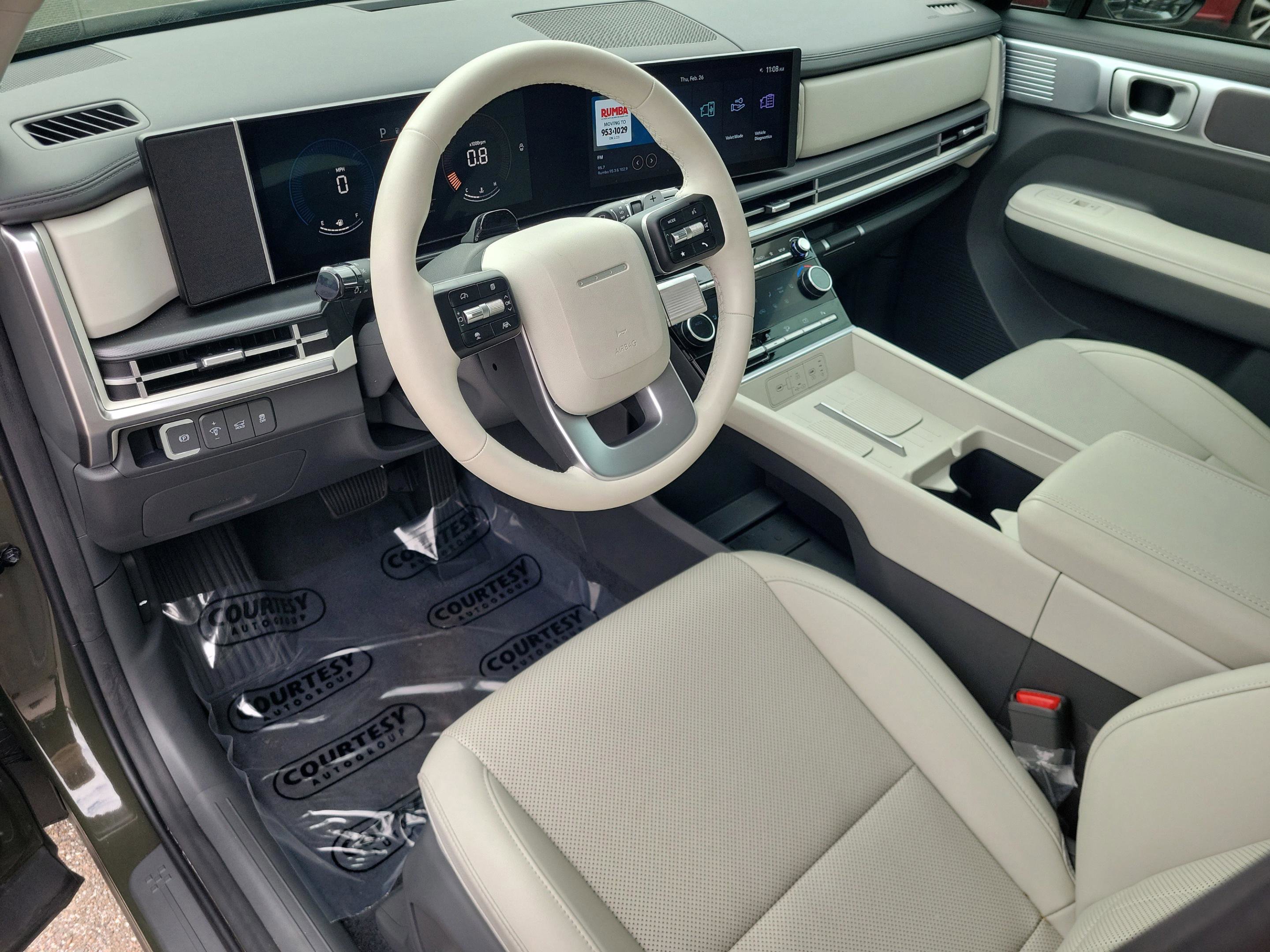 Certified 2025 Hyundai Santa Fe SEL image 23