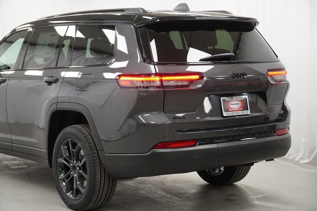New 2025 Jeep Grand Cherokee L Limited image 13