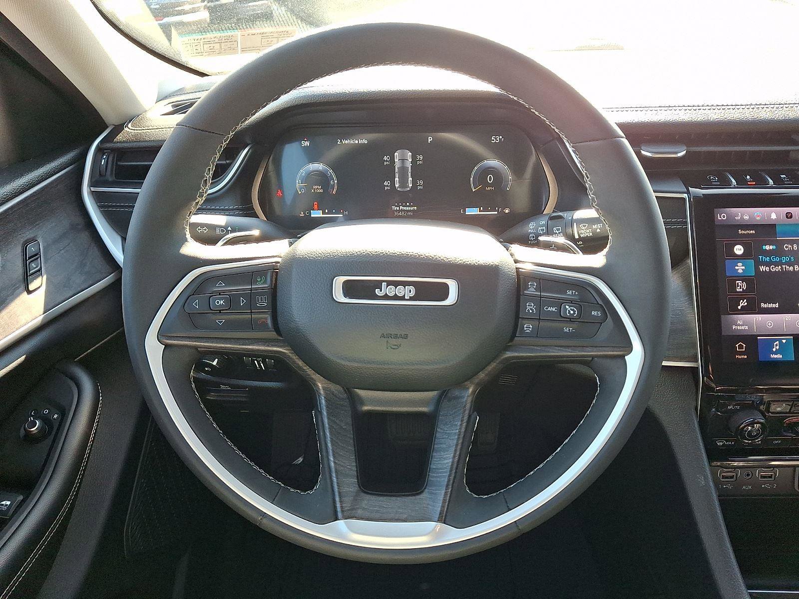 Certified 2023 Jeep Grand Cherokee Limited AWD/4WD image 20