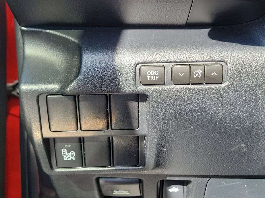 Used 2016 Lexus IS 350 image 26