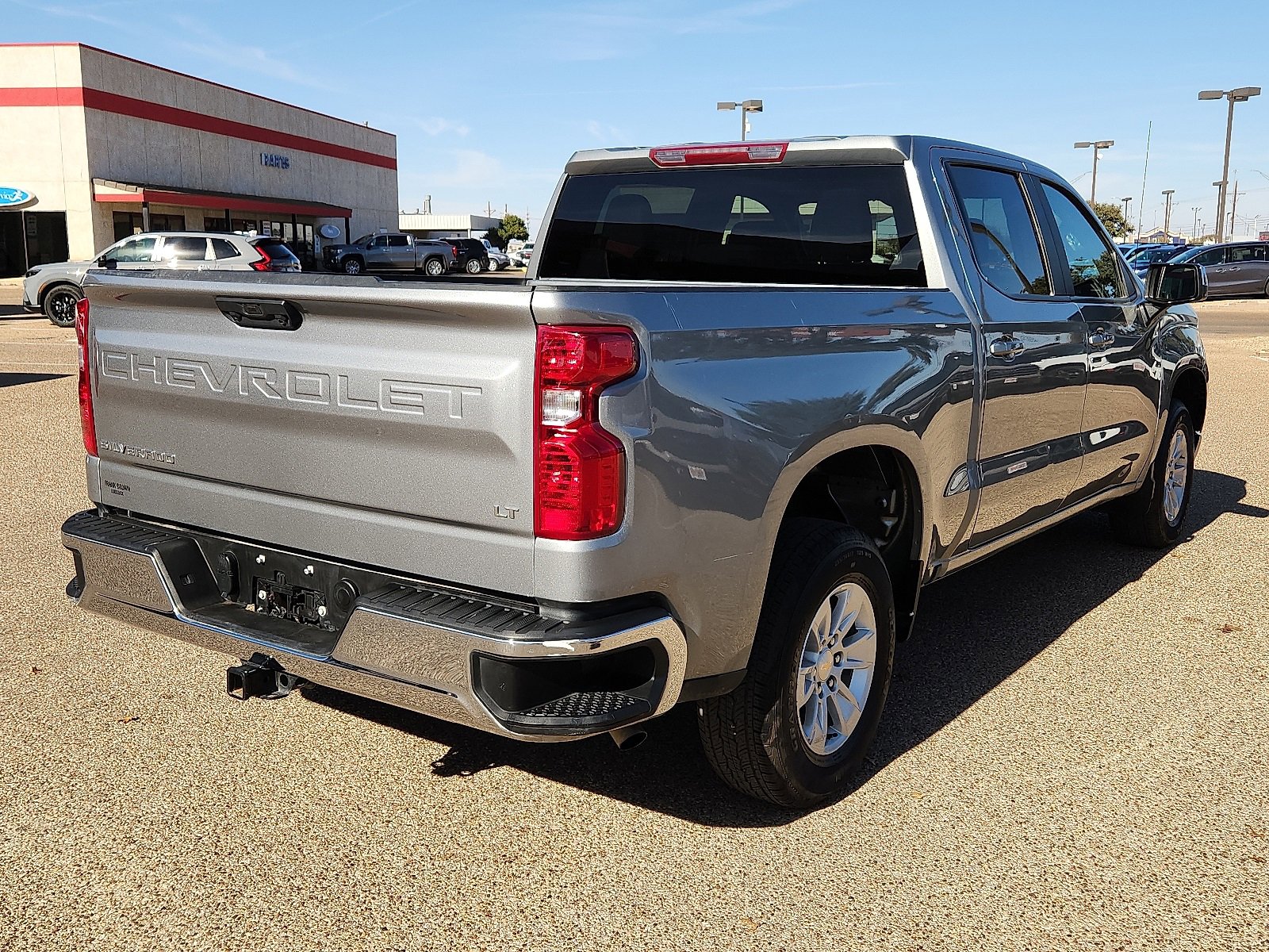 Used 2025 Chevrolet Silverado 1500 LT image 4