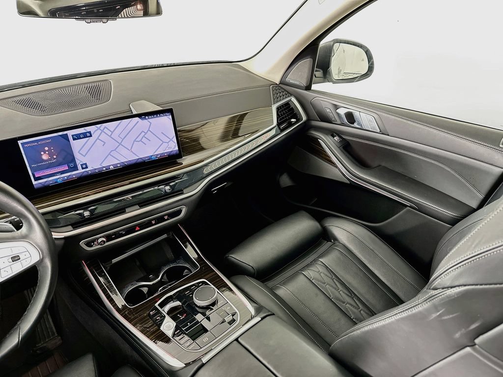 Used 2026 BMW X7 xDrive40i AWD/4WD image 24