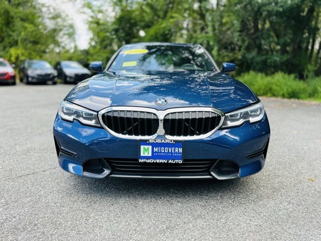 Used 2022 BMW 330i xDrive Sedan w/ Driving Assistance Package image 2