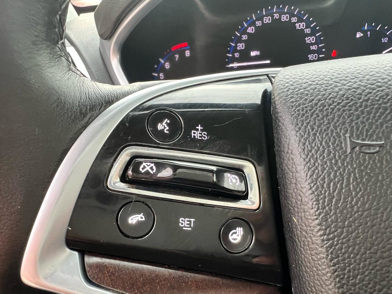 Used 2014 Cadillac SRX Luxury FWD image 10