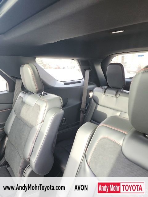 Used 2026 Ford Explorer ST w/ Sun And Sound Package image 31